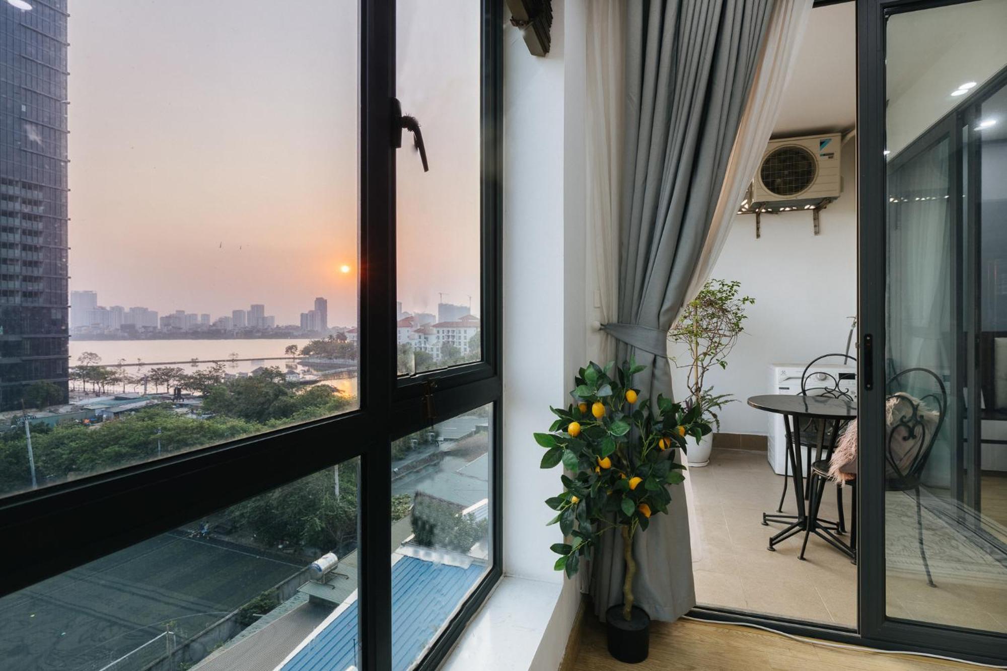 M Apartment Lakeside - Cara Rustic ハノイ市 エクステリア 写真